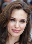Recientemente Angelina prestó su imagen y voz para una campaña a favor de los refugiados